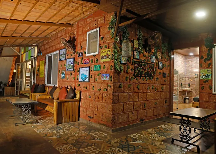 Hashtag Travellers By Mody Stays